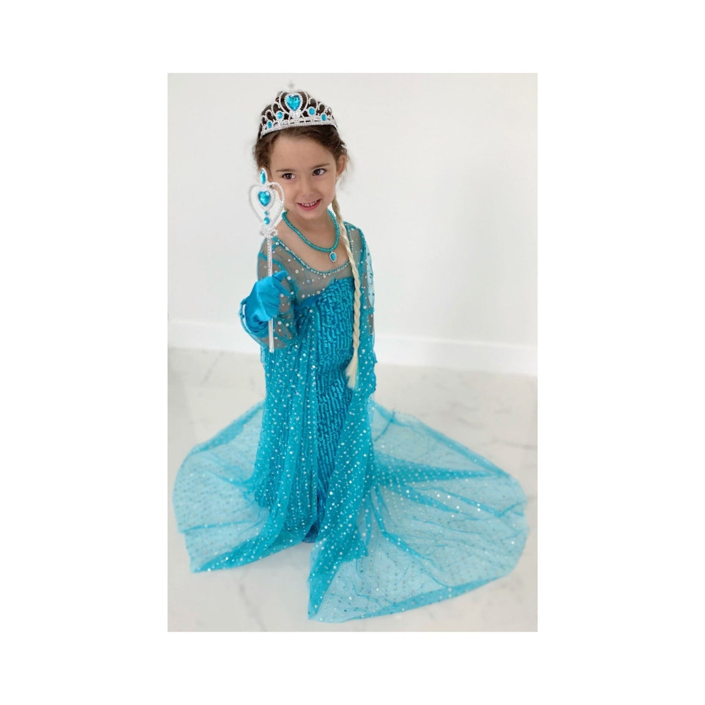 Shimmering Ice Queen: Elsa Costume and Dress for a Magical Experience